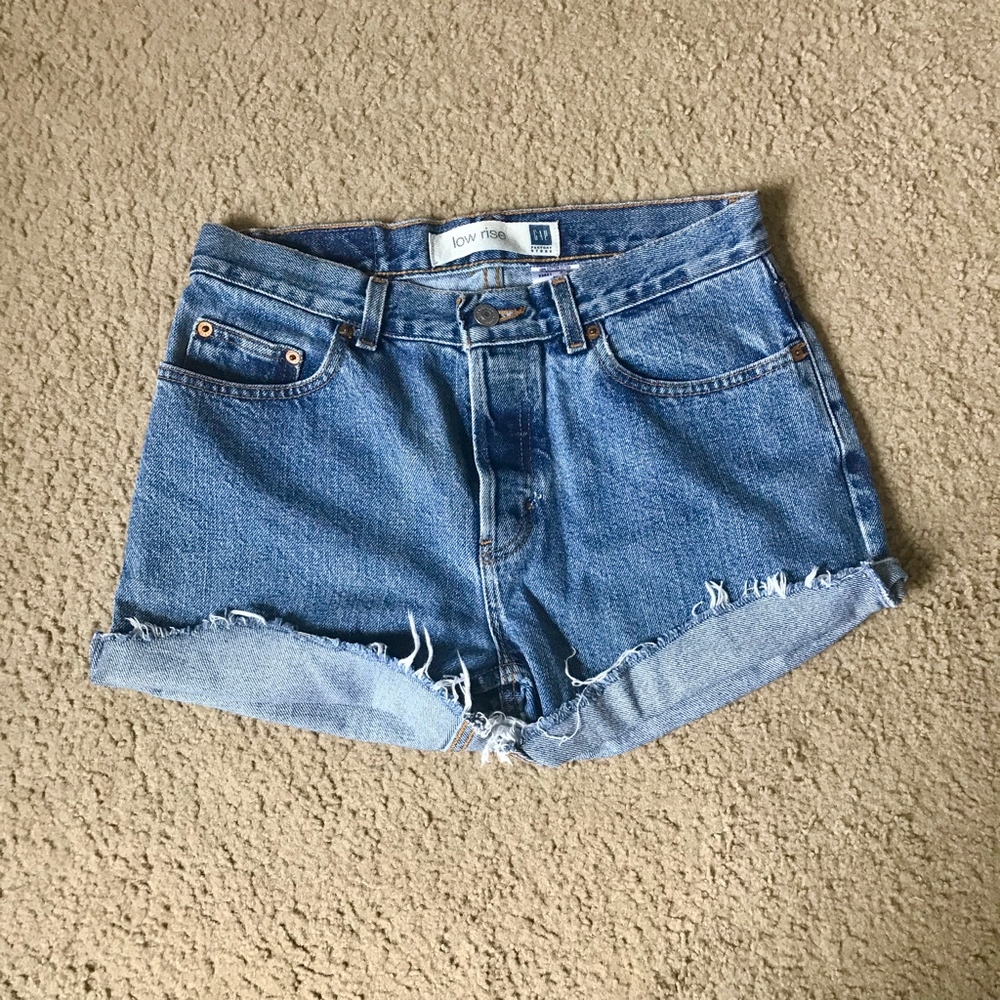 ✨GAP Vintage Shorts Size 6✨